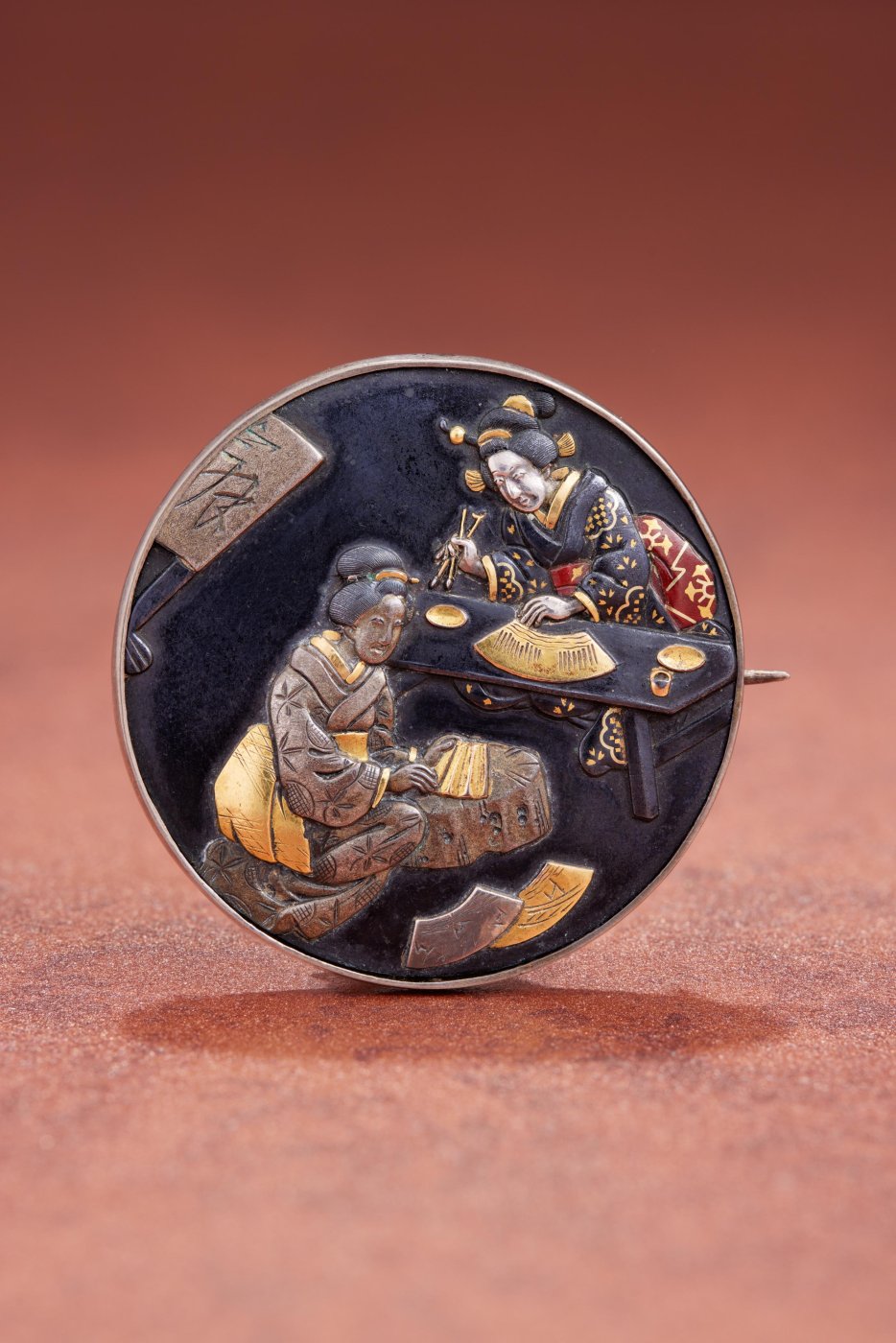 ⾚铜：从武⼠装饰到珠宝》展品| L'ÉCOLE School of Jewelry Arts
